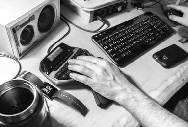 警报拉响！枪手锋线集体哑火，三大主力球荒时长离谱，争冠要凉？